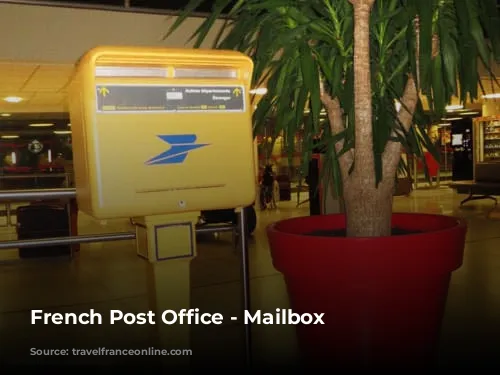 French Post Office - Mailbox