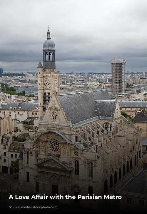 A Love Affair with the Parisian Métro