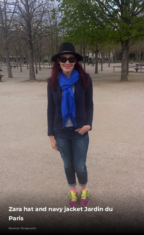 Zara hat and navy jacket Jardin du Luxembourg Paris