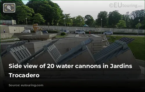 Side view of 20 water cannons in Jardins du Trocadero