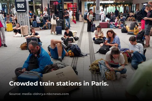 Crowded train stations in Paris.