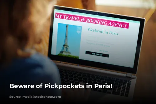 Beware of Pickpockets in Paris!