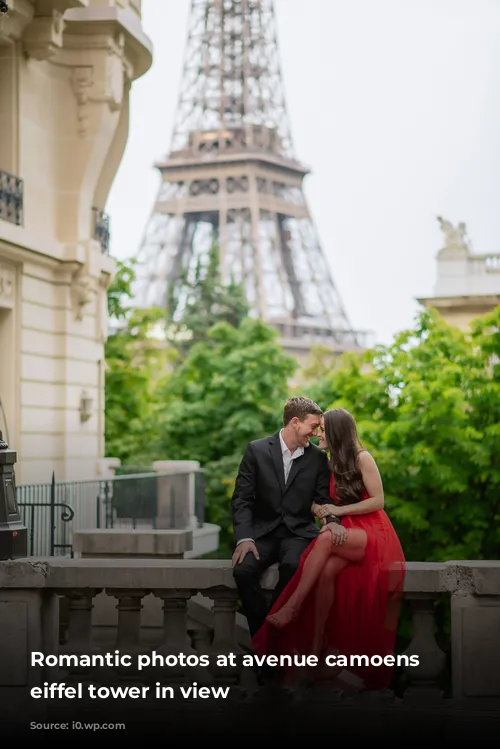 Romantic photos at avenue camoens with eiffel tower in view