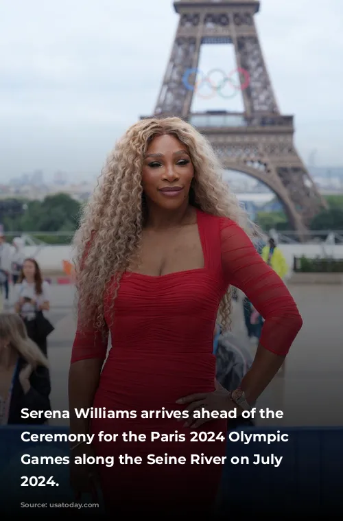 Serena Williams arrives ahead of the Opening Ceremony for the Paris 2024 Olympic Summer Games along the Seine River on July 26, 2024.