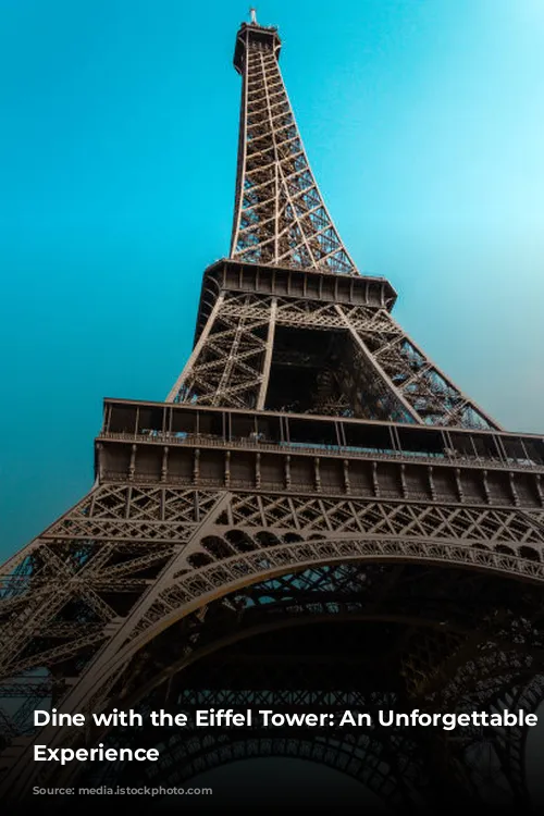 Dine with the Eiffel Tower: An Unforgettable Parisian Experience