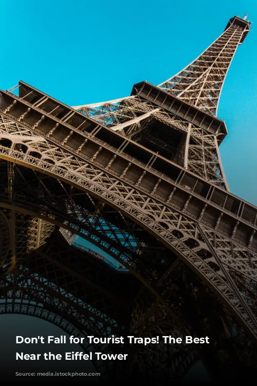 Don't Fall for Tourist Traps! The Best Restaurants Near the Eiffel Tower