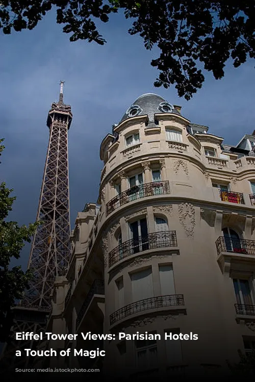 Eiffel Tower Views: Parisian Hotels with a Touch of Magic