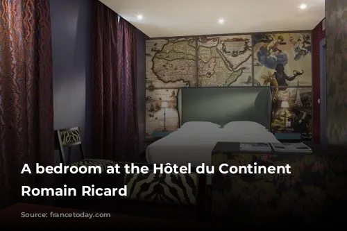 A bedroom at the Hôtel du Continent © Romain Ricard