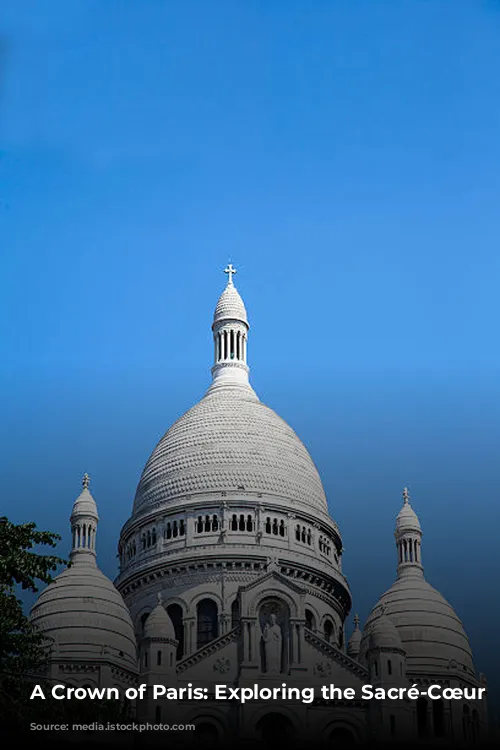 A Crown of Paris: Exploring the Sacré-Cœur Basilica