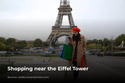 Shopping near the Eiffel Tower