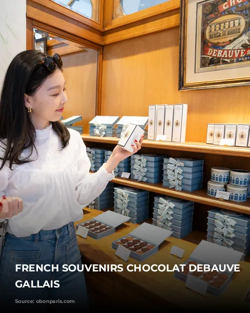 FRENCH SOUVENIRS CHOCOLAT DEBAUVE & GALLAIS