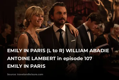 EMILY IN PARIS (L to R) WILLIAM ABADIE as ANTOINE LAMBERT in episode 107 of EMILY IN PARIS