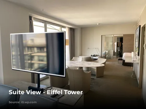 Suite View - Eiffel Tower