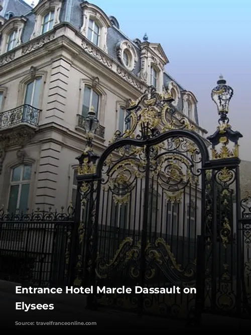 Entrance Hotel Marcle Dassault on Champs Elysees