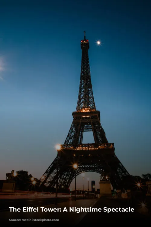 The Eiffel Tower: A Nighttime Spectacle