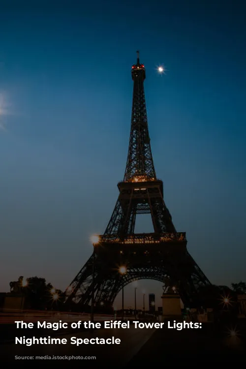 The Magic of the Eiffel Tower Lights: A Nighttime Spectacle