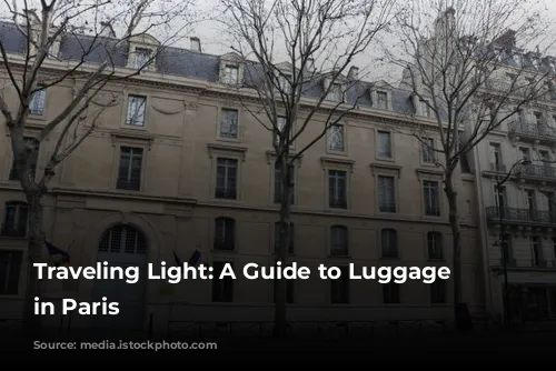 Traveling Light: A Guide to Luggage Rules in Paris