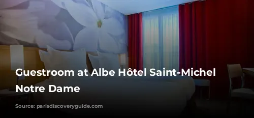 Guestroom at Albe Hôtel Saint-Michel near Notre Dame